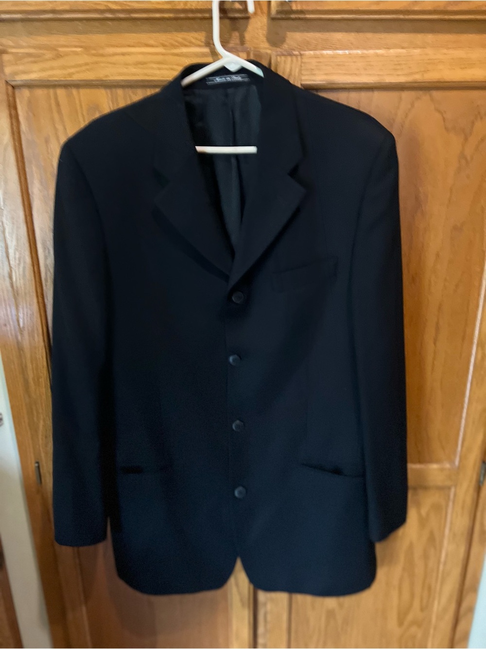 Bachrach Men’s Black Suit Jacket